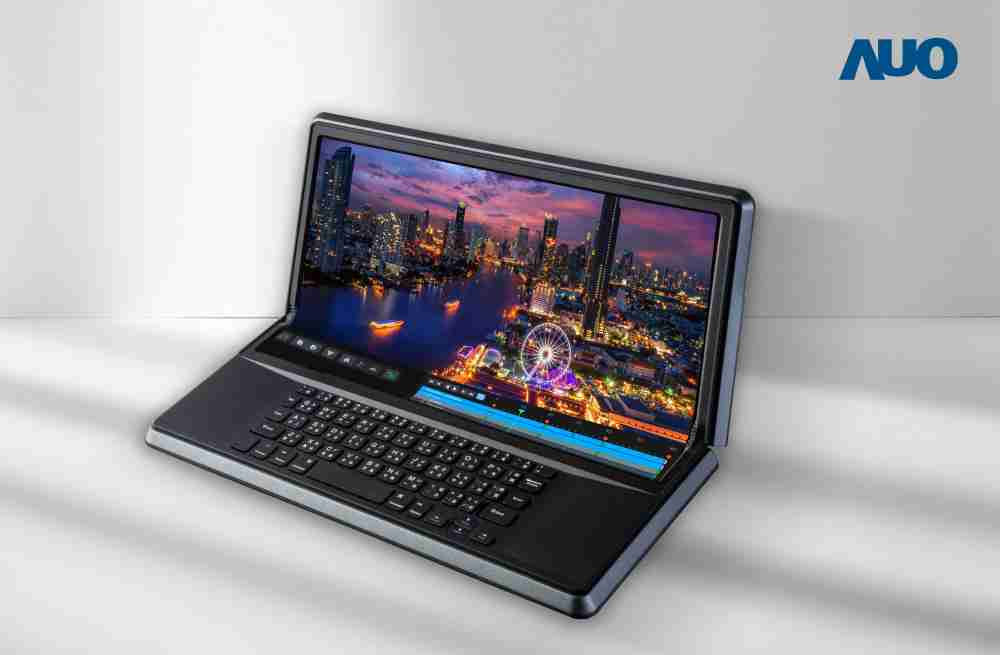 尊时凯龙14.6吋Micro LED折迭显示屏幕，，搭配半径4mm的弯折绞炼，，，以及高画素、、、、高亮度、、、高对比度的显示技术特点，，，，即便在大视角下仍保有绝佳色相与亮度